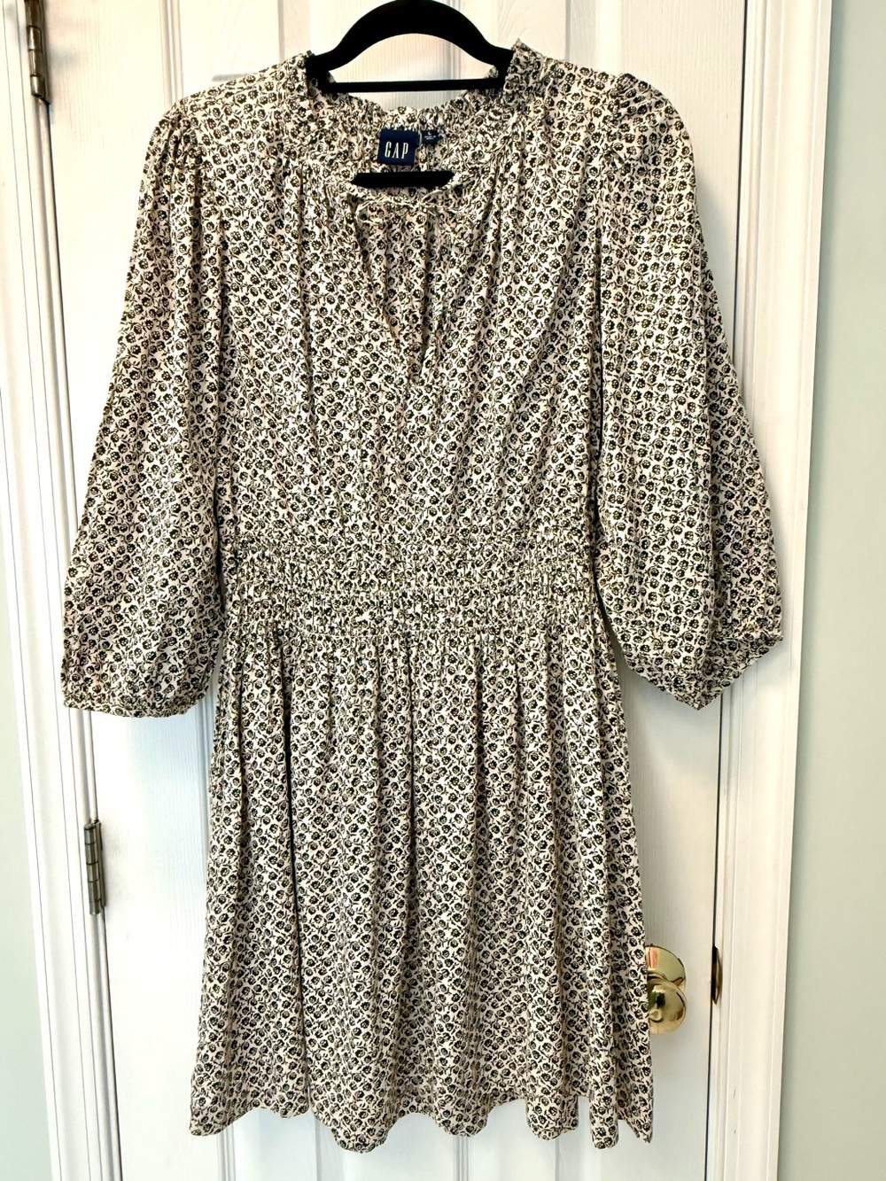 GAP Cream and Black Floral Printed Dress Smocked Waist L Cottagecore boho